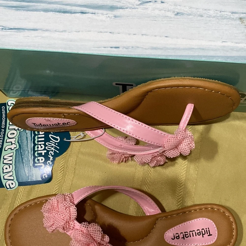 Tidewater pink flip flop, new - Picture 8 of 11